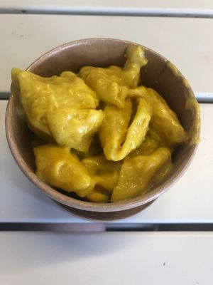 Cup of mac’n cheese at Bambi's Country Farm Market in High Springs