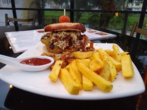  at Fratello Vegan in Cuenca