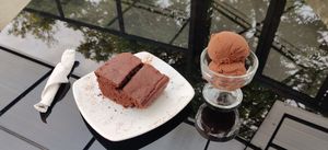  at Fratello Vegan in Cuenca