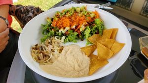 Avocado hummus funghi at Fratello Vegan in Cuenca