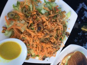 House salad with mustard dressing  at Fratello Vegan in Cuenca
