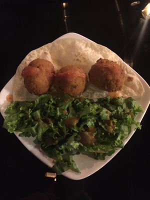 The falafel starter  at Fratello Vegan in Cuenca