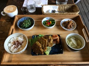 The popular menu  at Blossom Rena Vegan Cafe 貝多蕾納 in Taipei