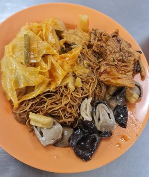 $3 ~ 24/12/22 at Kong Meng San Phor Kark See Monastery in Central Singapore