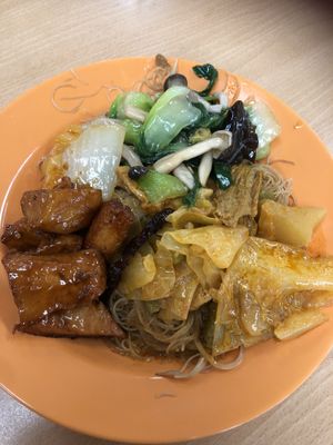 Bee hoon with 3 sides  at Kong Meng San Phor Kark See Monastery in Central Singapore