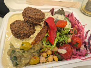 Delicious regular salad with extra falafels at Sunny's Olive Tree - Food Stall in London