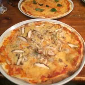 mushroom and margarita pizza at Hobgoblin - Roppongi in Tokyo