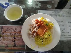 Còm Dià, Rice with vegetables, tofu 12k at Dieu Lac in Hue