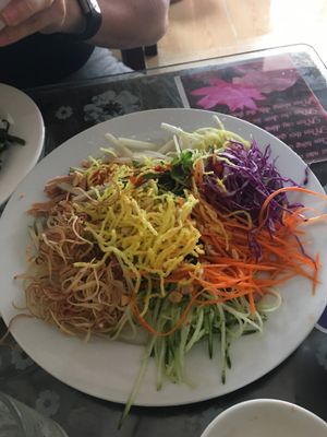 Salat at Dieu Lac in Hue