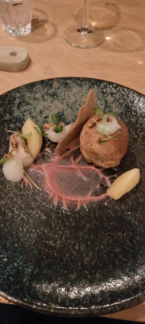  at Morris and Bella in Amsterdam