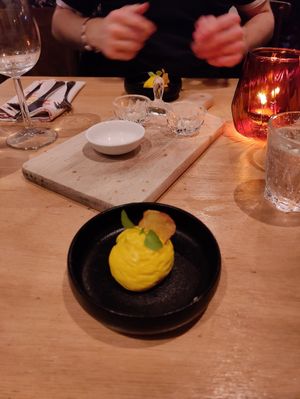  at Morris and Bella in Amsterdam