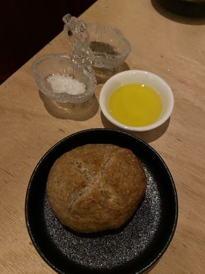 Fresy baked bread with Catalan olive oil, seasalt and pepper: very good.  at Morris and Bella in Amsterdam