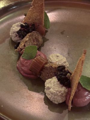   at Morris and Bella in Amsterdam