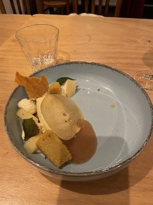 Dessert   at Morris and Bella in Amsterdam