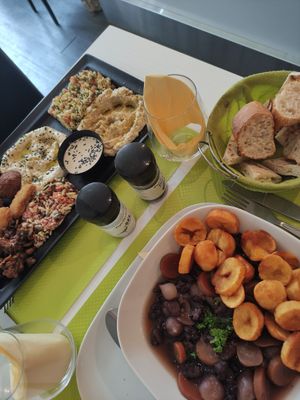 Large hummus platter & dish of the day at Tahina in Tours