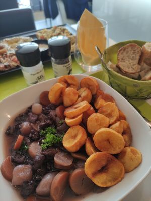 Bourguinon at Tahina in Tours