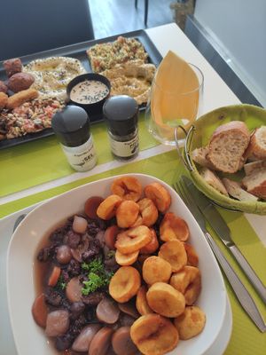 Lunch at Tahina in Tours