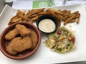 Nuggets at Tahina in Tours