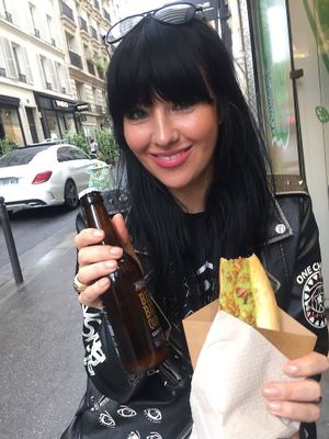 Very happy bunny today @hotvog Paris  at Hot Vog in Paris