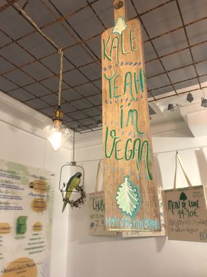 Hot Vog at Hot Vog in Paris