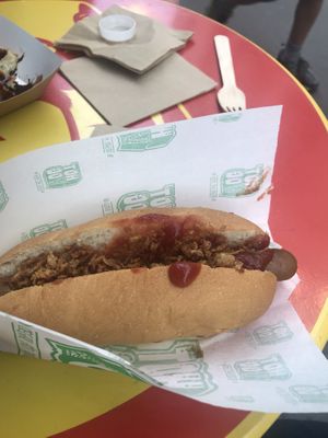 Hot dog at Hot Vog in Paris