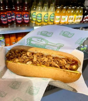 My choice: best seller hot vog with cheddar at Hot Vog in Paris