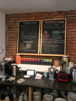 Possibility of drinks at Les Gourmandises Louca  in Quebec