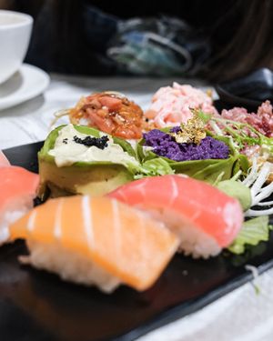 廚師發辦手握壽司 at Tong De Veggie 同德素食 in Kowloon