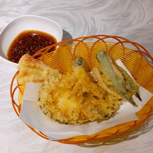Vegetables tempura at Tong De Veggie 同德素食 in Kowloon