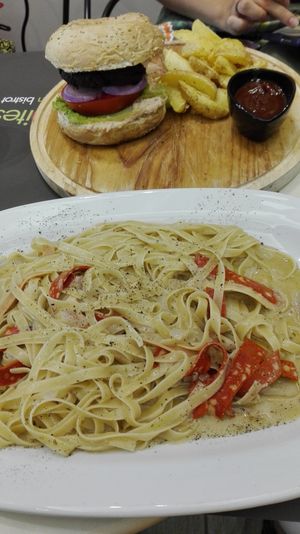 Carbonara and burger at Healthy Bites in Athens