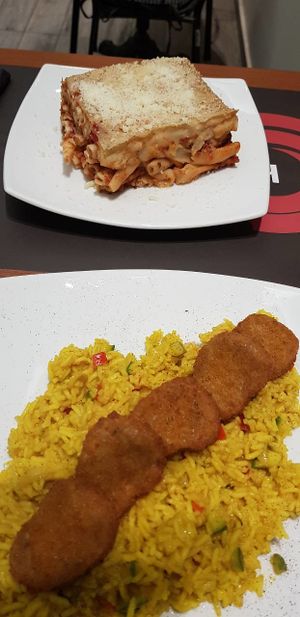 Pastitsio & nuggets with rice at Healthy Bites in Athens