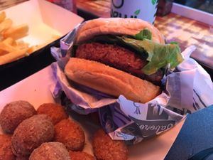 Burger and nuggets at Gran Vegano in Sao Paulo
