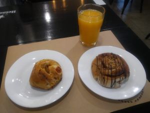 Café da manhã vegano em SP at Padoca Vegan in Sao Paulo