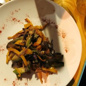 seitan with veggies at Vero Gastrobar in Naples