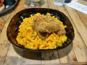Buffalo sauce Mac n cheese with crumbled pickles at Down the Hatch in Liverpool