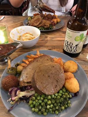 Sunday roast at Down the Hatch in Liverpool
