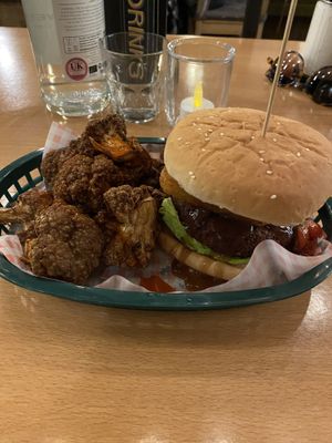 Cauli wings (delicious) Always Sunny 🍔 (okay) at Down the Hatch in Liverpool
