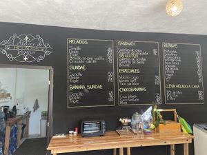 Menu  at Vegan Parad-ice in Cruz De Huanacaxtle