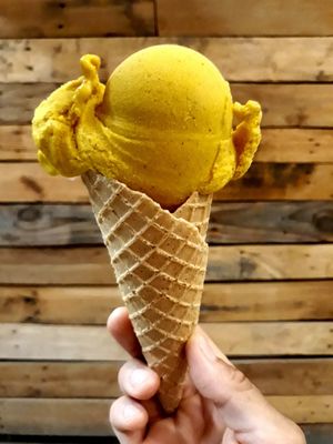 Leche dorad 💛 at Vegan Parad-ice in Cruz De Huanacaxtle