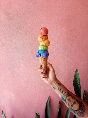 Helado arcoiris 🏳️‍🌈 at Vegan Parad-ice in Cruz De Huanacaxtle