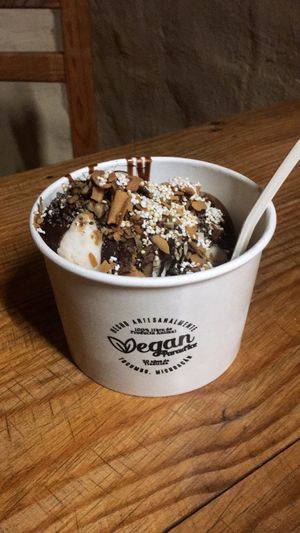 Sundae :) at Vegan Parad-ice in Cruz De Huanacaxtle