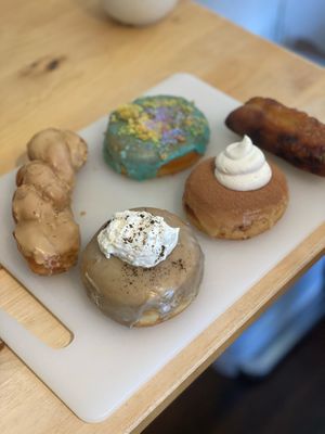 Earl grey, tiramisu, birthday cake are AMAZING at Doe Donuts in Portland