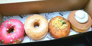 They were just okay sadly at Doe Donuts in Portland