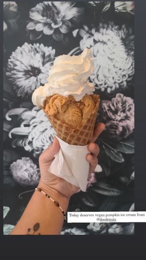  at Doe Donuts in Portland