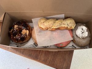 The Sundae, Salted Vanilla Bean, Doe! Lemon Poppyseed Twist, Portland Fog  at Doe Donuts in Portland
