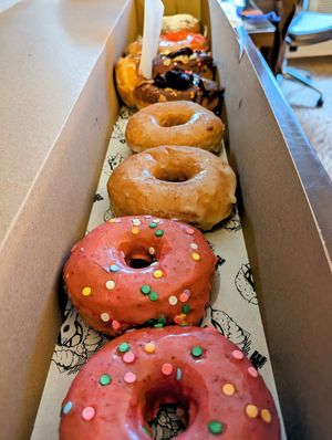  at Doe Donuts in Portland