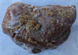 Pear Coffeecake Fritter at Doe Donuts in Portland