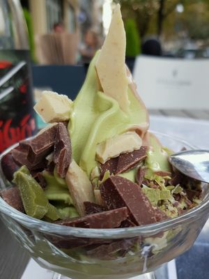 Food Porn Macha-Nougat - Style   at Attila Hildmann Organic Snackbar I in Berlin