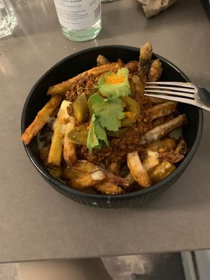 Chili cheese fries  at Attila Hildmann Organic Snackbar I in Berlin