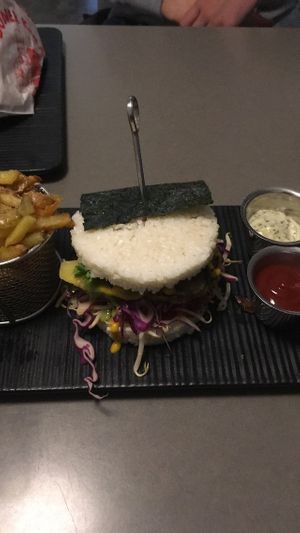 Daisho Burger at Attila Hildmann Organic Snackbar I in Berlin